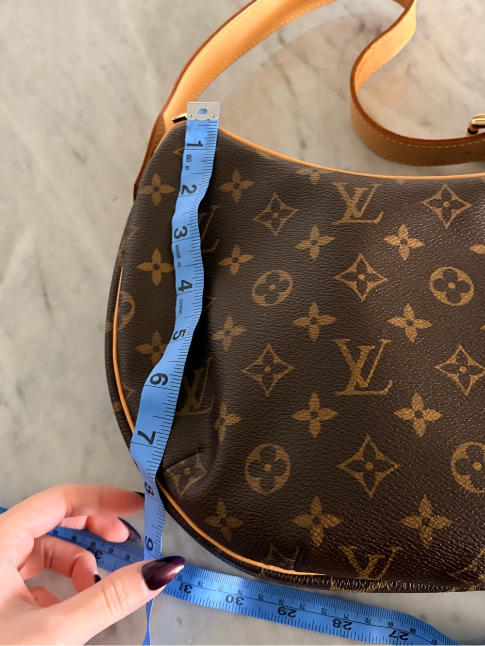 Louis Vuitton crossaint mm shoulder bag - Picture 11 of 11